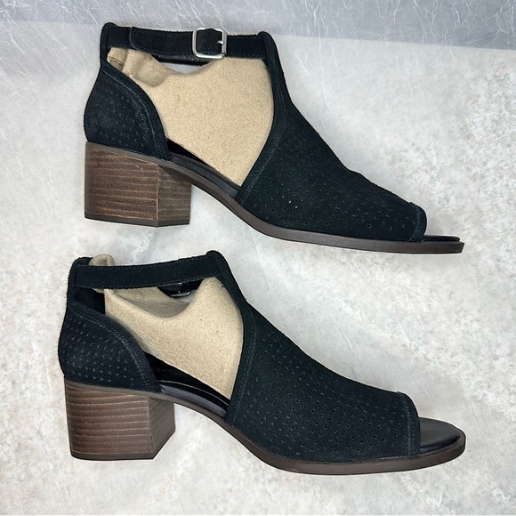 Koolaburra by Ugg Black Suede Open Toe Block Heel Sandal Shoes | Sz 10 - Picture 6 of 17